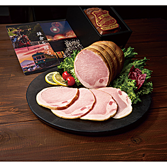 〈鎌倉ハム富岡商会〉伝統の布巻きロースハム