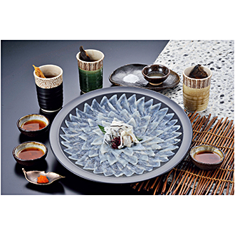 〈ふく太郎本部〉とらふく刺身セット