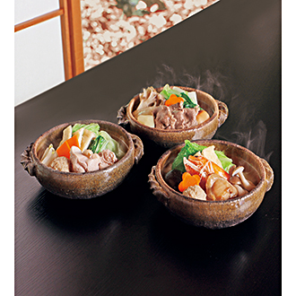 〈京・料亭わらびの里〉料亭の彩り個鍋