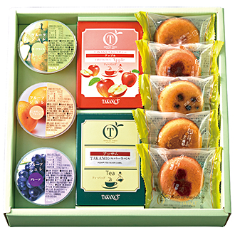 〈新宿高野〉スイーツバラエティーWA